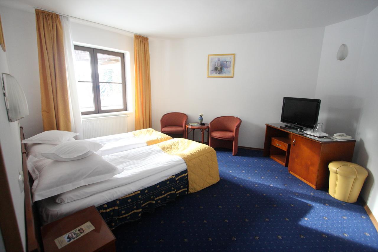 Hotel Ruia Poiana Brasov Luaran gambar